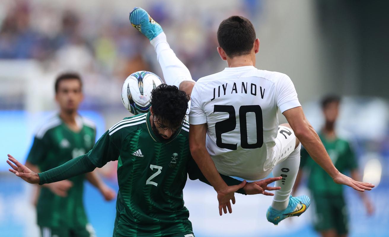 世界杯预选赛乌兹别克斯坦对沙特